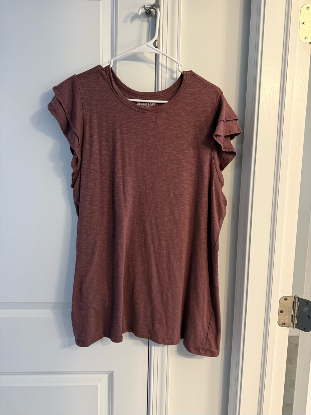 torrid Mauve Ruffle Sleeve Short Sleeve Tee